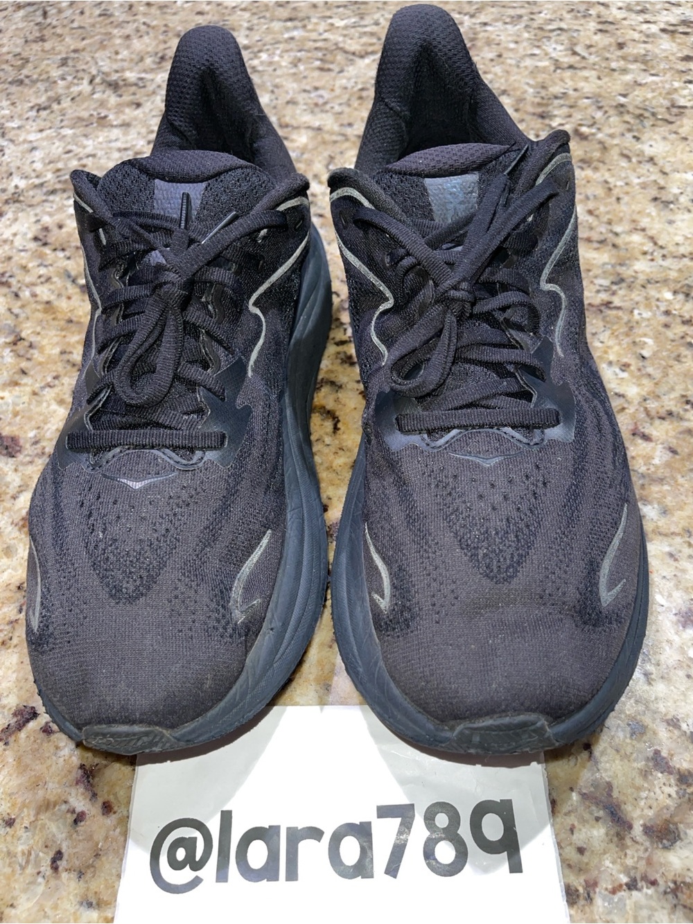 Hoka Clifton 10
